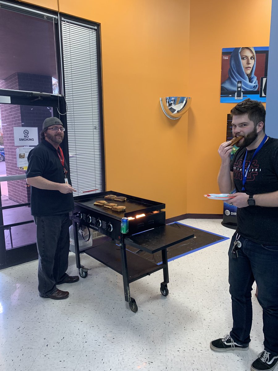 OTD_ATT_SA's tweet photo. Fuel for Team Gasolina!! #OneTouchDirect #TUGGLENATION https://t.co/gqaHCuODO4