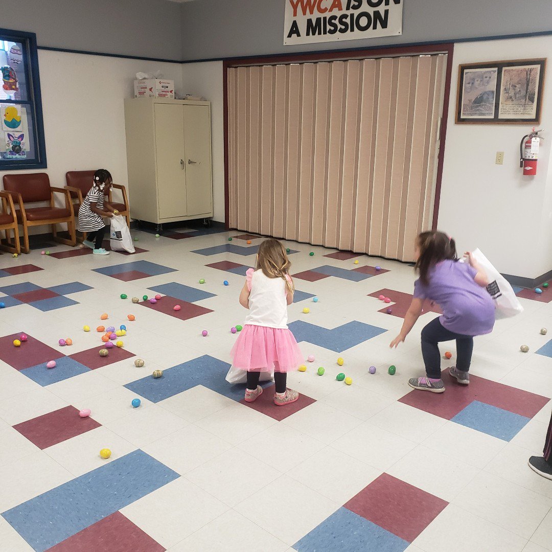 HazletonYWCA's tweet image. Easter Egg Hunt at The YWCA for the Pre-School.  We just love to put a beautiful smile on their faces.