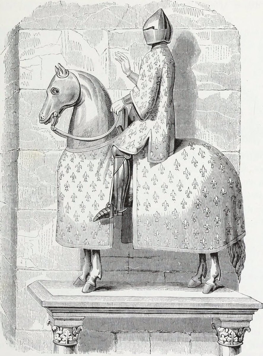 heraldique_fr's tweet photo. Puisque c’est la foire aux idées, peut-être pourrait-on profiter des travaux pour rétablir les décors héraldiques de #NotreDame. Notamment la statue équestre de #PhilippeIV dit #PhilippeLeBel. https://t.co/h16nLNMbzC