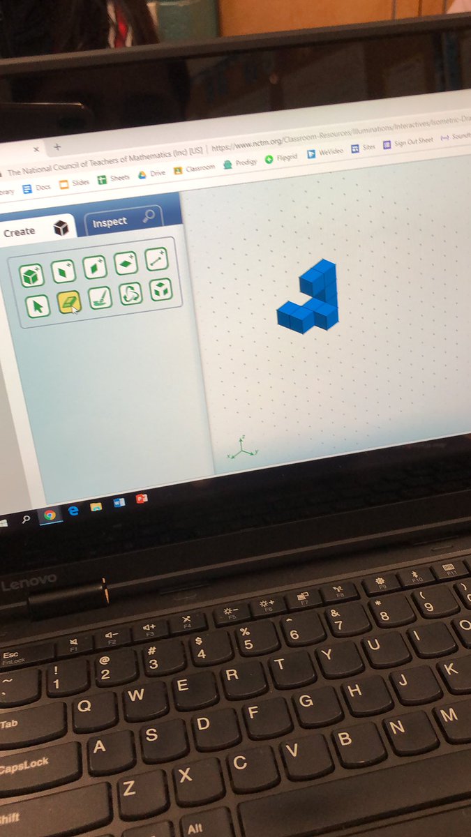 seemstech's tweet photo. #Grade6 students doing 3 D shapes using the #isometric tool @AGBellPS #math #ddsbtech https://t.co/VOEIX2rM3E