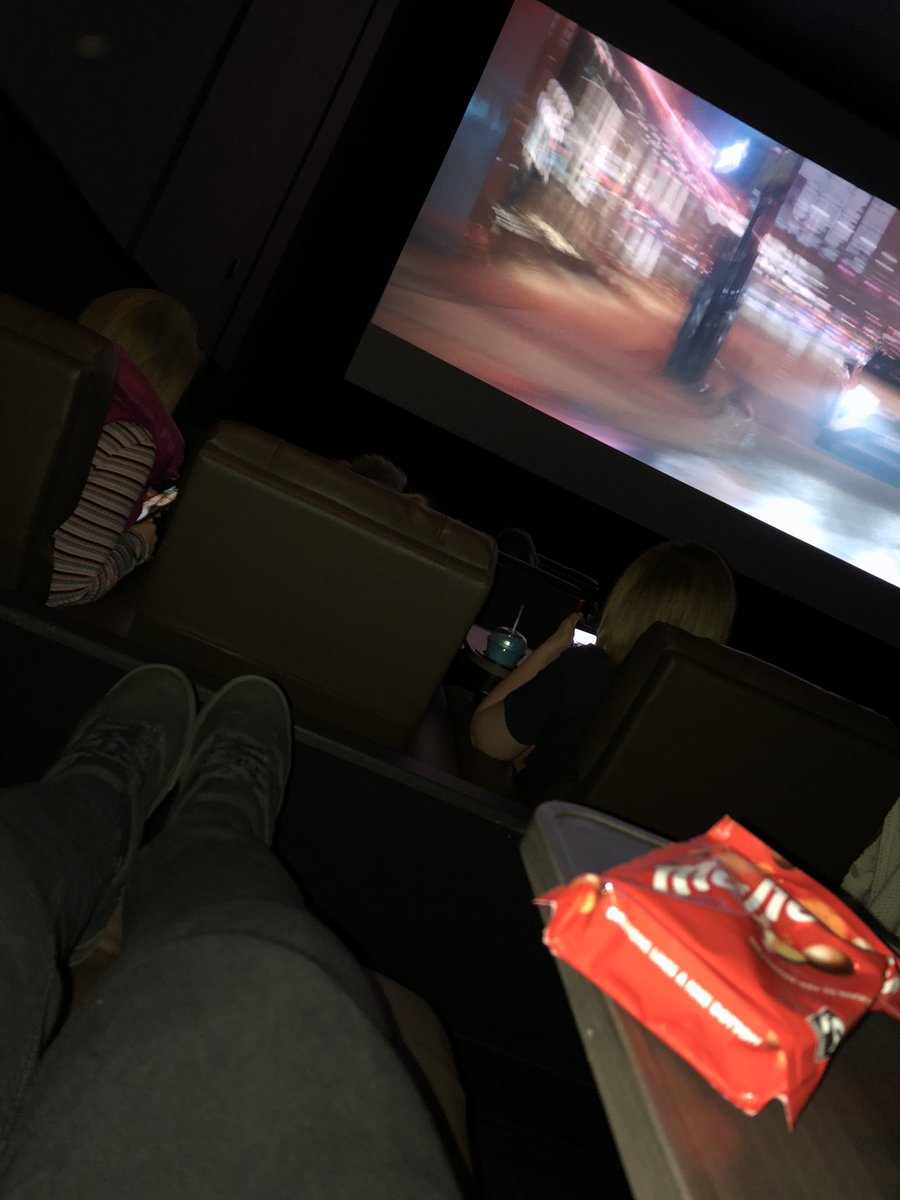 McRind1's tweet photo. Girly cinema trip @ODEONCinemas #dumbo #recline #mayfallasleep #toocomfy https://t.co/Iris7QdcNM