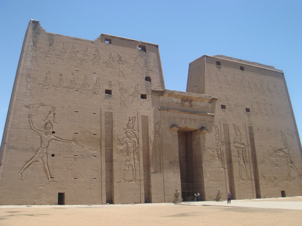 In the Hellenstic and Roman periods Edfu was Apollinopolis Magna, and a magnificent Temple of Horus (identified with Apollo) was built there.(photo of the temple pylon, 2009, by timsdad via Wikimedia Commons) https://commons.wikimedia.org/wiki/File...