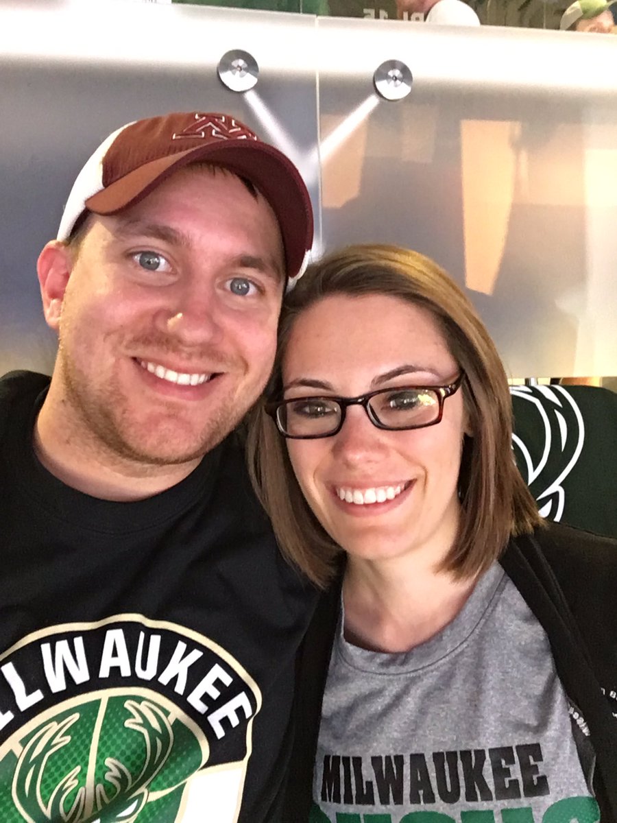 smarketon's tweet photo. #FearTheDeer https://t.co/gAt5CPZyXi