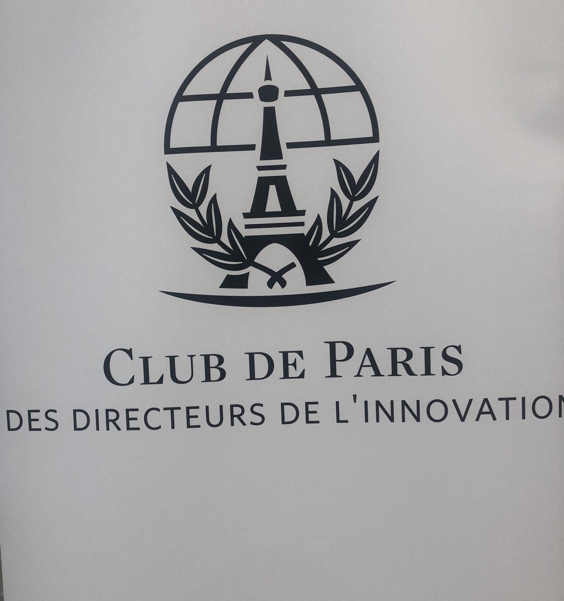 agneshussherr's tweet photo. Ravie d’accueillir le Club de Paris des Directeurs de l’Innovation sur le campus de PwC ! @DavidCohenIO @AnneLiseIO @borzaki https://t.co/6DLCTKjHEn