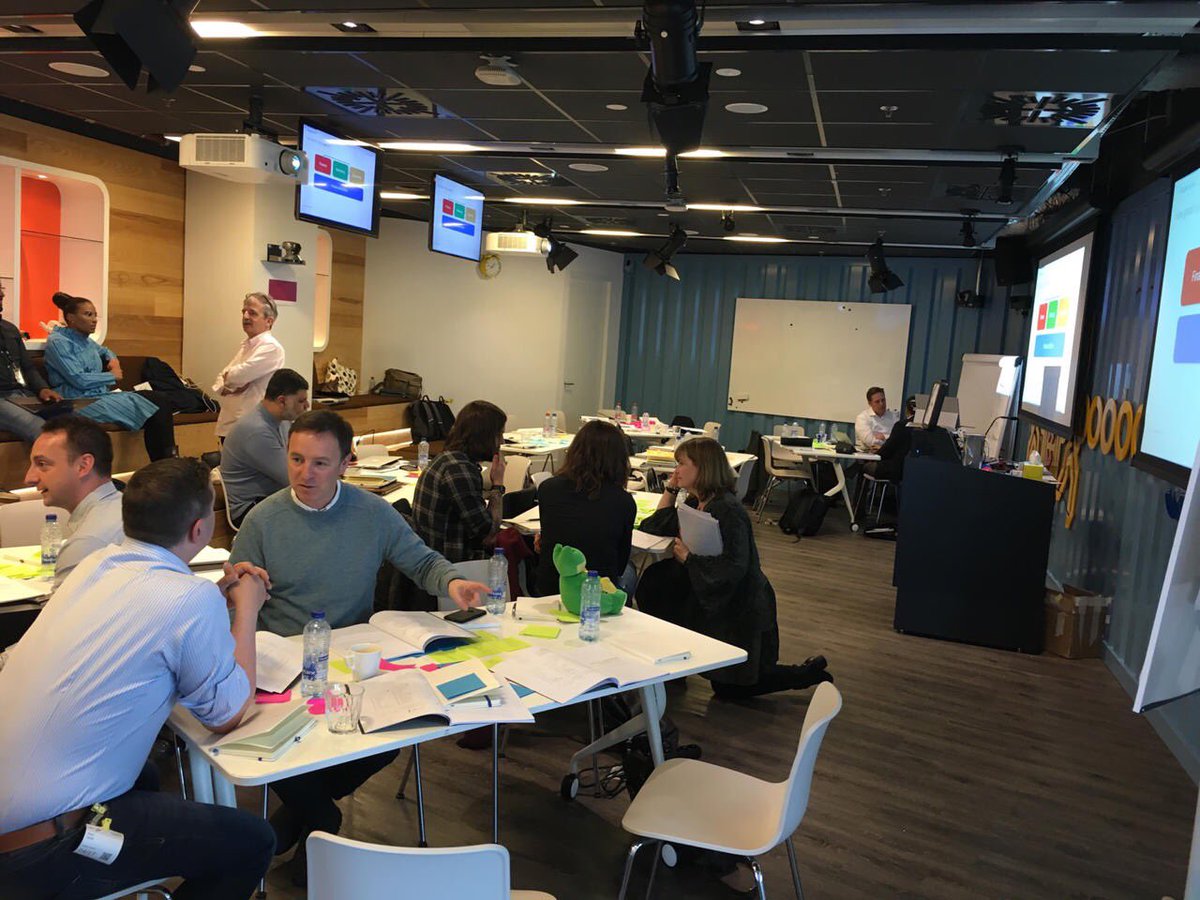 FootprintDigit's tweet photo. A great day spent with @Robert_Craven and @googlepartners sharing #DigitalMarketing experience, ideas and challenges. Looking forward to the next one already ✌️ https://t.co/2AEbRmI1uY
