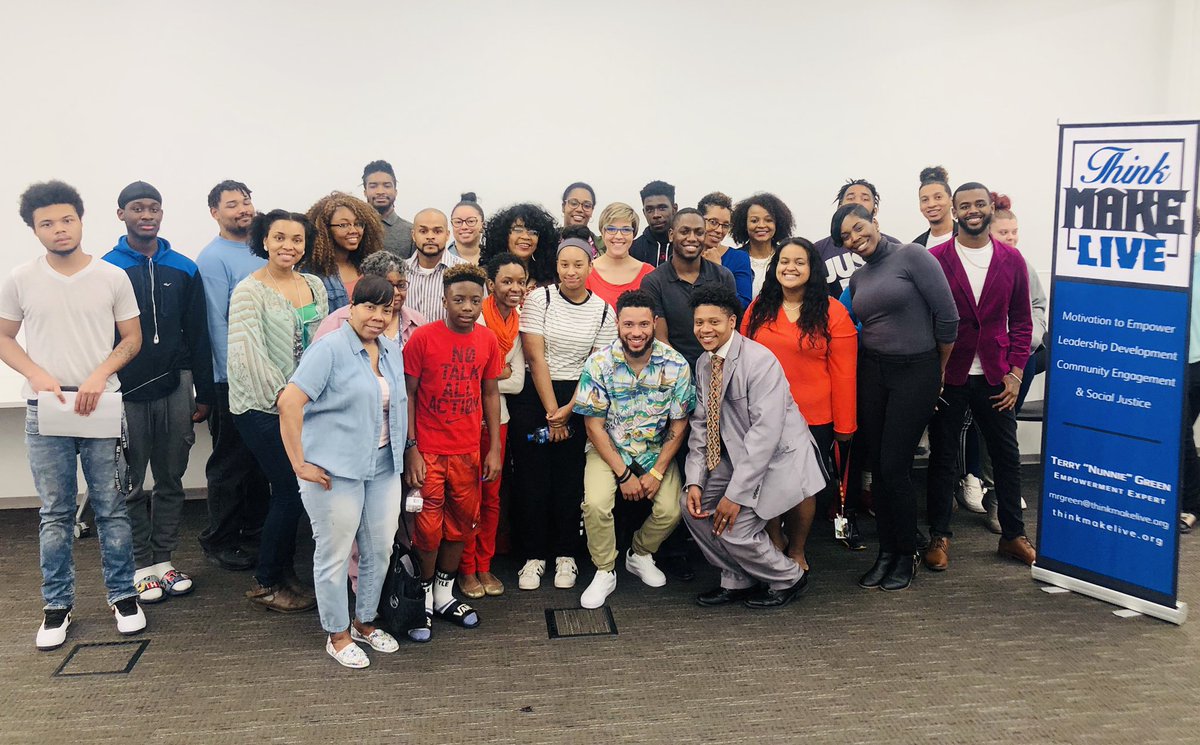 tmlyouth's tweet photo. “Empowerment for Opportunity Youth in Columbus, Ohio”👍🏽
.
Yesterday, we held another successful session! Our April meeting for our Columbus Community Action Team! #OpportunityYouth
.
.
Our next event is Sat. May 18th! More details coming soon.
.
#ThinkMakeLive #OYUnited #TMLYouth https://t.co/z2gSuLc0ud
