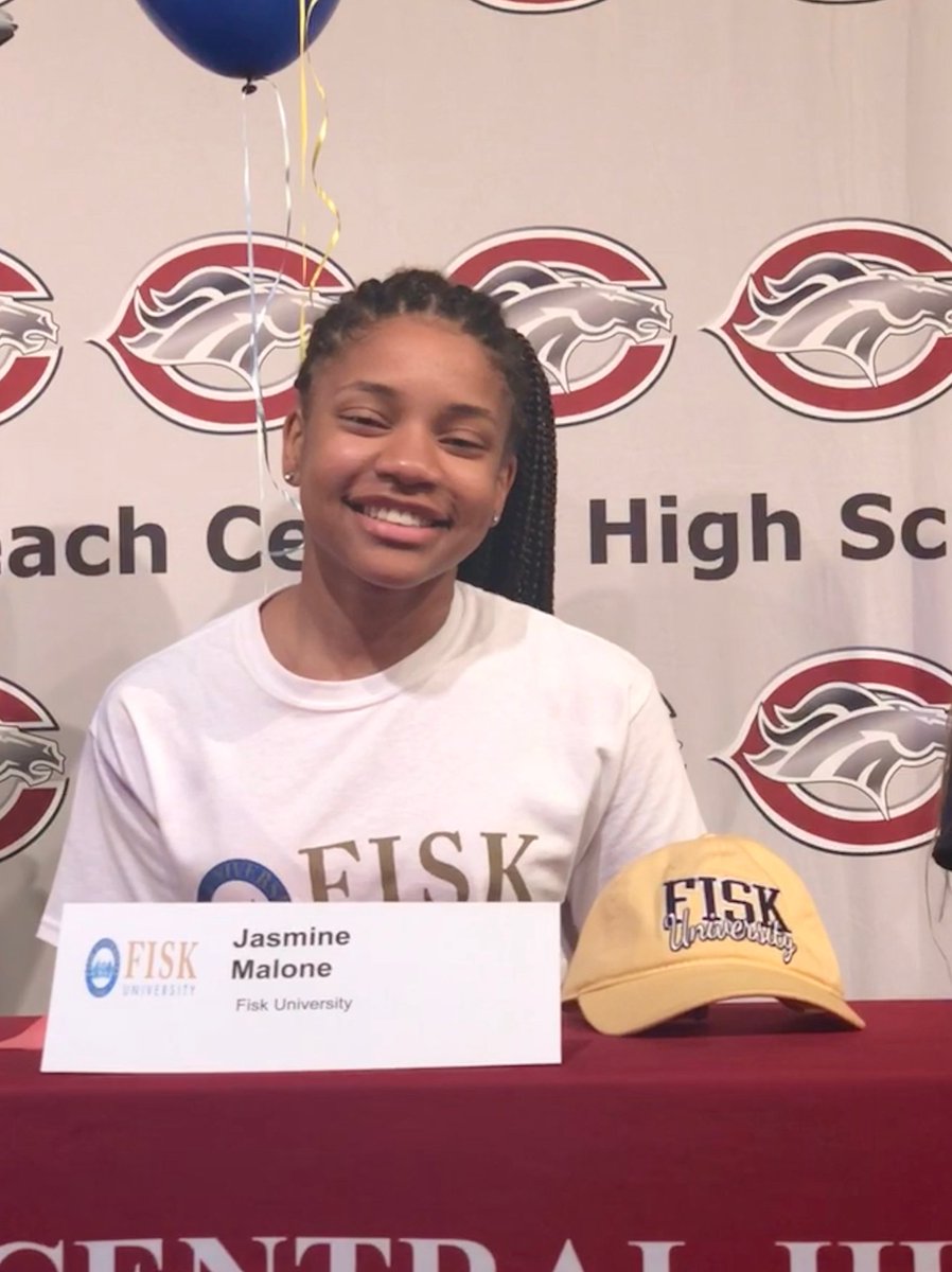 Congrats to Jasmine Malone on her commitment to continue her academic/athletic career at Fisk University. Extremely proud of you 25... we LIVE! Let God lead you
💯🙏🏽💪🏽🏀❤

#Fastbreak #Fam #Alumni #Broncos #Bulldogs #Blessed #DreamChaser