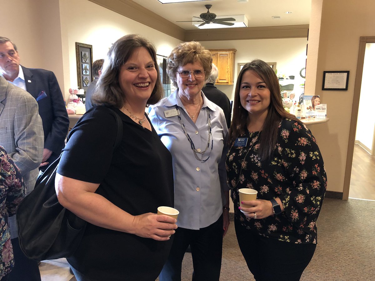 mission_central's tweet photo. Good morning HEB! We love these fun networking events! Thank you @HEBChamber https://t.co/ap3coqHhUt