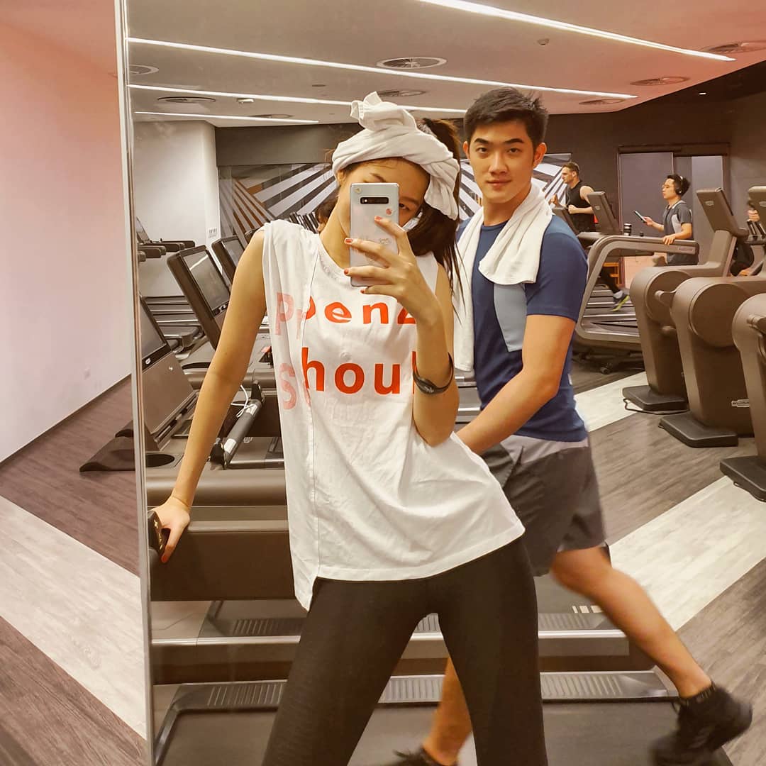 naerngninbth's tweet photo. วิ่งก็อีกเรื่อง ทิ้งโพกก็อีกเรื่อง #หิวแล้วจ่ะช่วยด้วย #PSWL #ProenzaSchoulerVibes
IG : thanaerngnin https://t.co/VPgL6Md40J