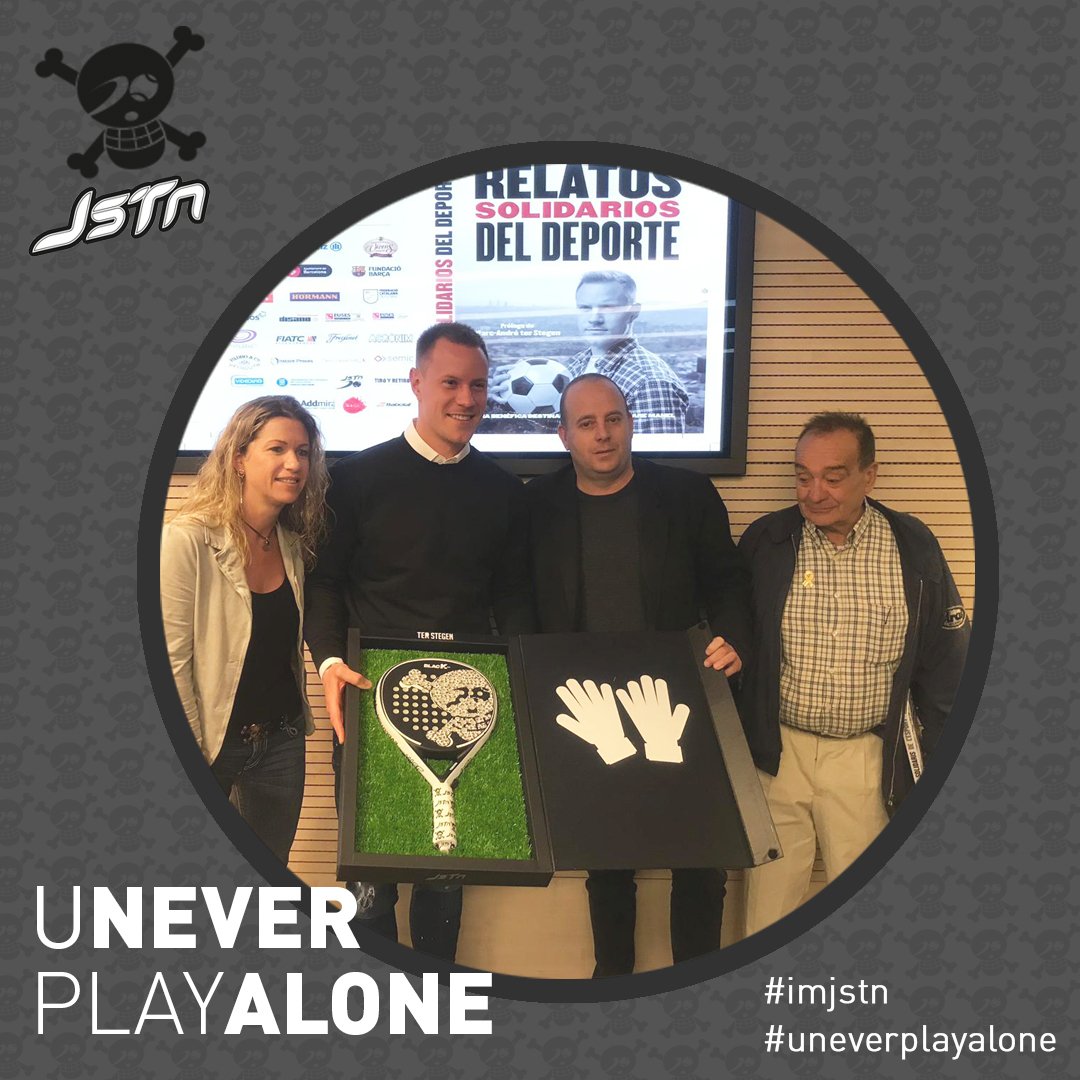Justtenpadel's tweet photo. #ImJstn ☠ Ayudando una vez más en la 15ª edición @RelatsSolidaris del Deporte junto con @mterstegen1, portero @FCBarcelona_es que ha colaborado en el libro cuya recaudación se destinará a @FPareManel Gracias por hacerlo posible #RelatsSolidaris 🎾 #BLACKEVO https://t.co/z2nOZQhk80