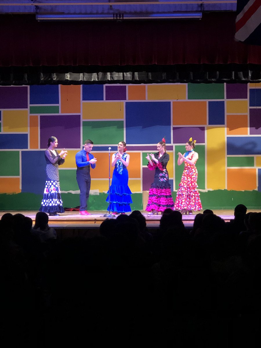 Roots Fest 2019 started off an amazing show on Flamenco dancing! #112Leads #nwhuskypride