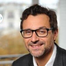 <a href="/emery79/">Emery Jacquillat</a> #CollectiveImpact2019 <a href="/Camif_/">Camif</a>  relocaliser, s’engager et refuser ce qui n’est pas #madeinFrance