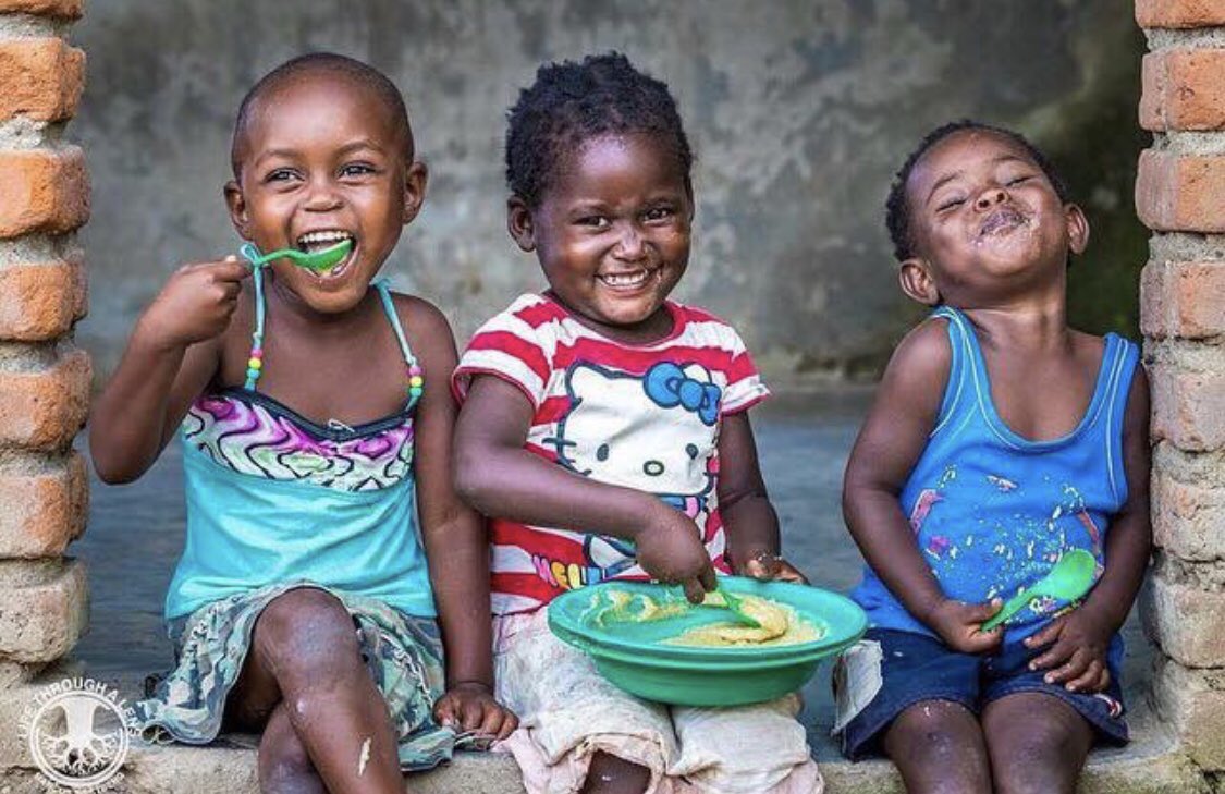 I need your help to donate 1000 meals for children in Malawi in Africa!!! These bags contains all nutrition a child needs to develop organs and grow. So skip spending money on that last drink, and instead feed a child for 30 days(!!) I’m in. Let me know if you’re with me!🙏🏼✨
