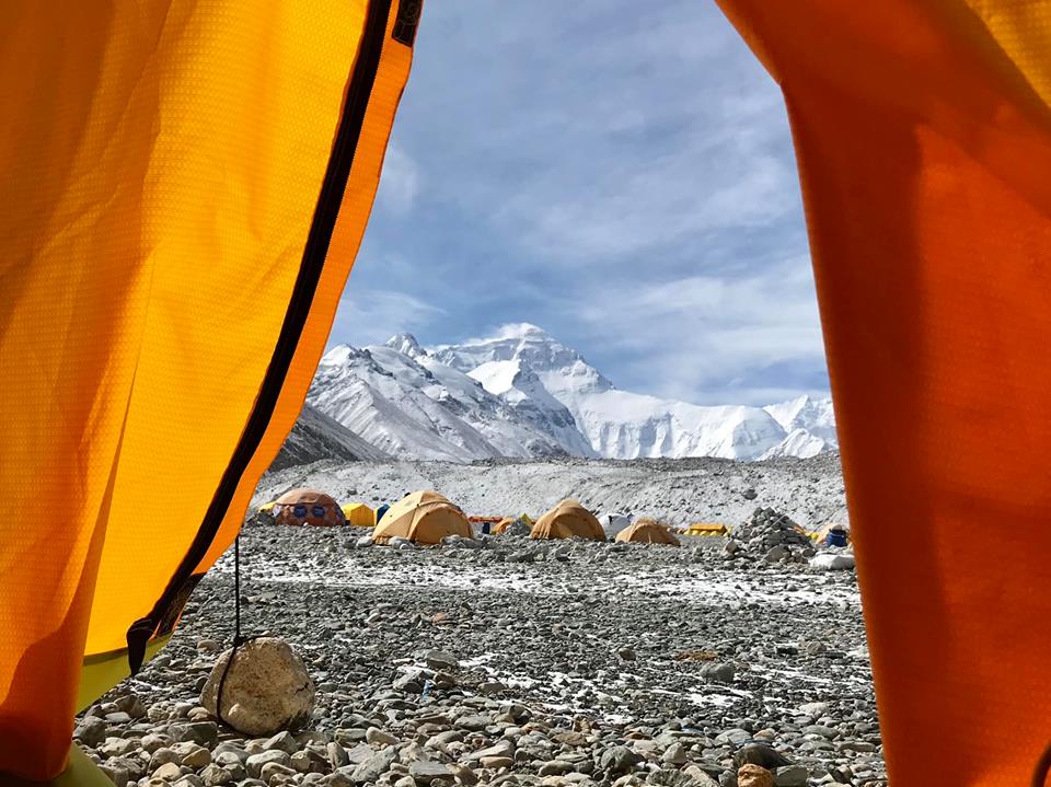 360Expeditions's tweet photo. Now this is what you call a tent view! #360everest2019 #everest
https://t.co/AMUXcwkg1L https://t.co/j5F6QwkJ02