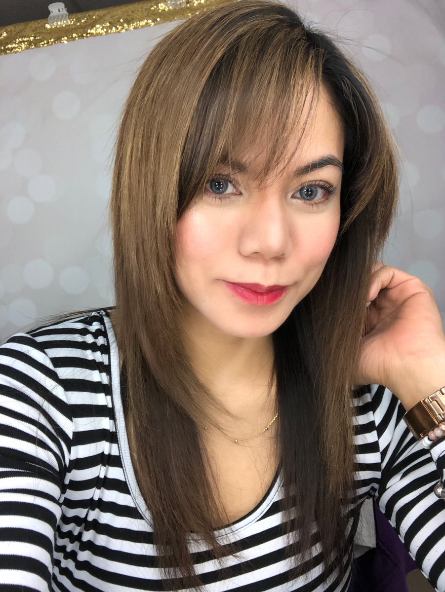 ELLAsDaily's tweet photo. BANGS 💇🏻‍♀️
#roadtohugisbigas #hugisbigas #bangs #kbeautyislife https://t.co/FXUz7DCQnF