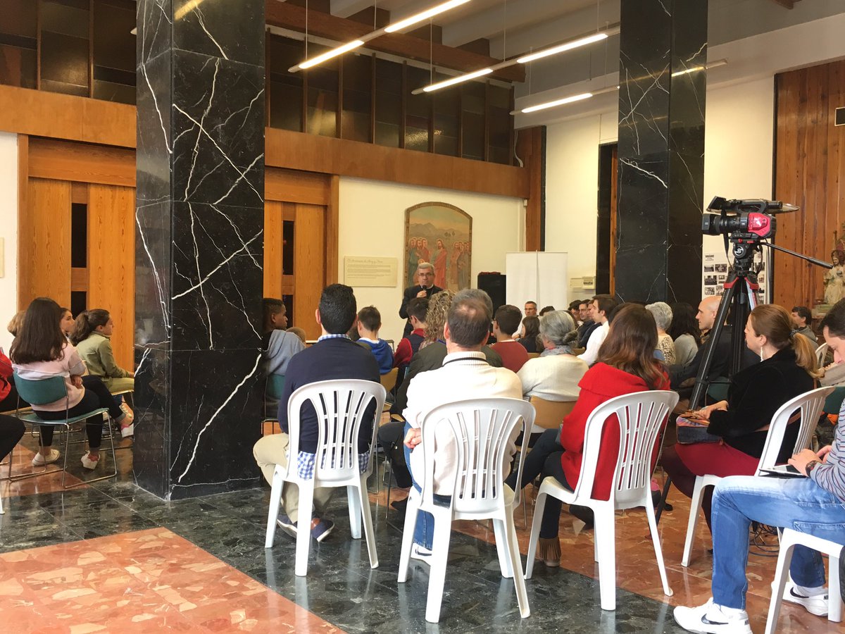 Inicio de la Pascua con familias en el <a href="/semvalladolid/">Colegio Seminario Valladolid</a>