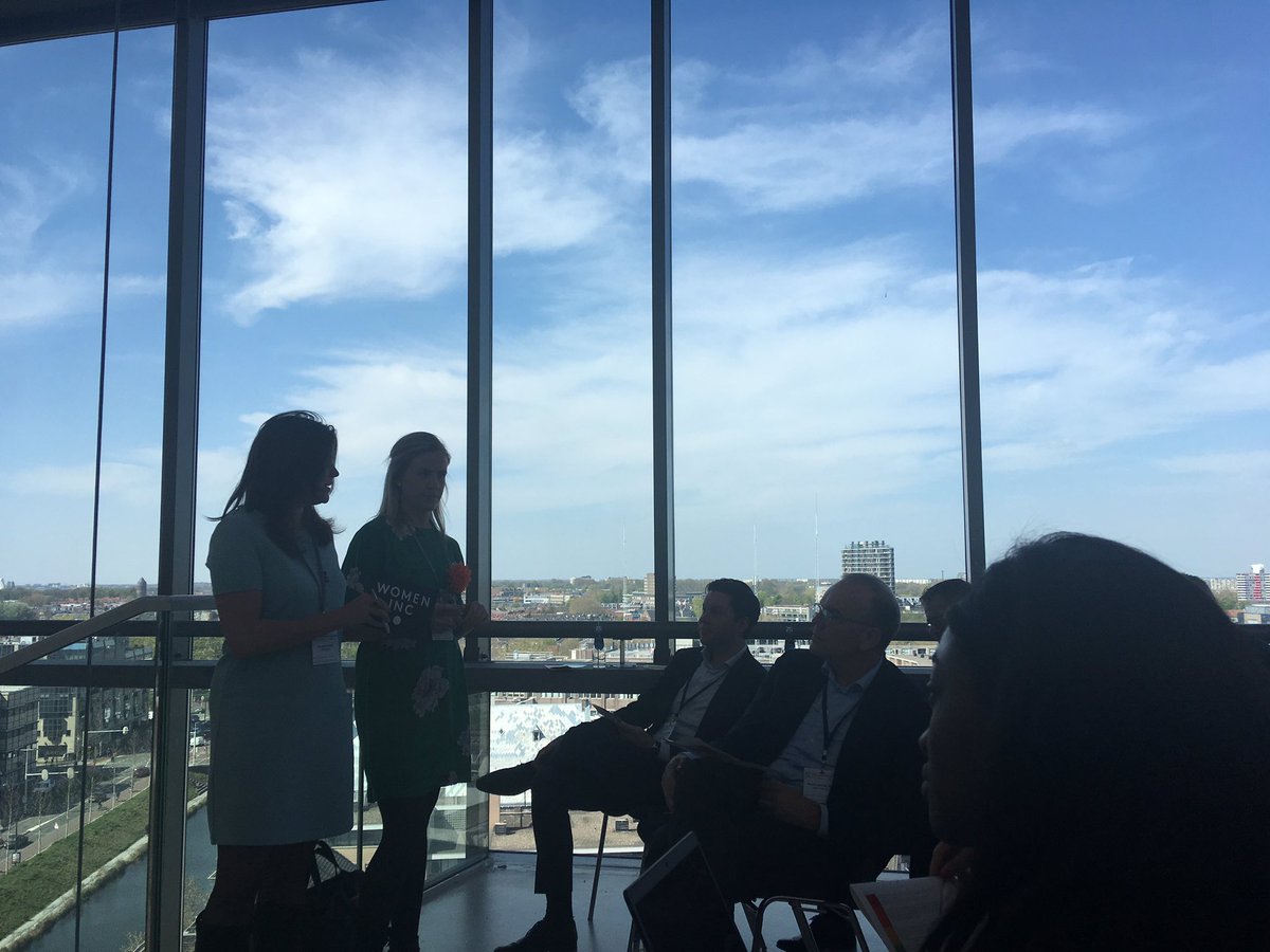 Samen met <a href="/Aegon_NL/">Aegon Nederland</a> en <a href="/Nibud/">Nina Buden</a> een interessante en interactieve workshop gegeven over ‘financieel fit op de werkvloer’ op het #nibudcongres vandaag. Met mooie input van @GPTW_NL en <a href="/PostNL/">PostNL</a>