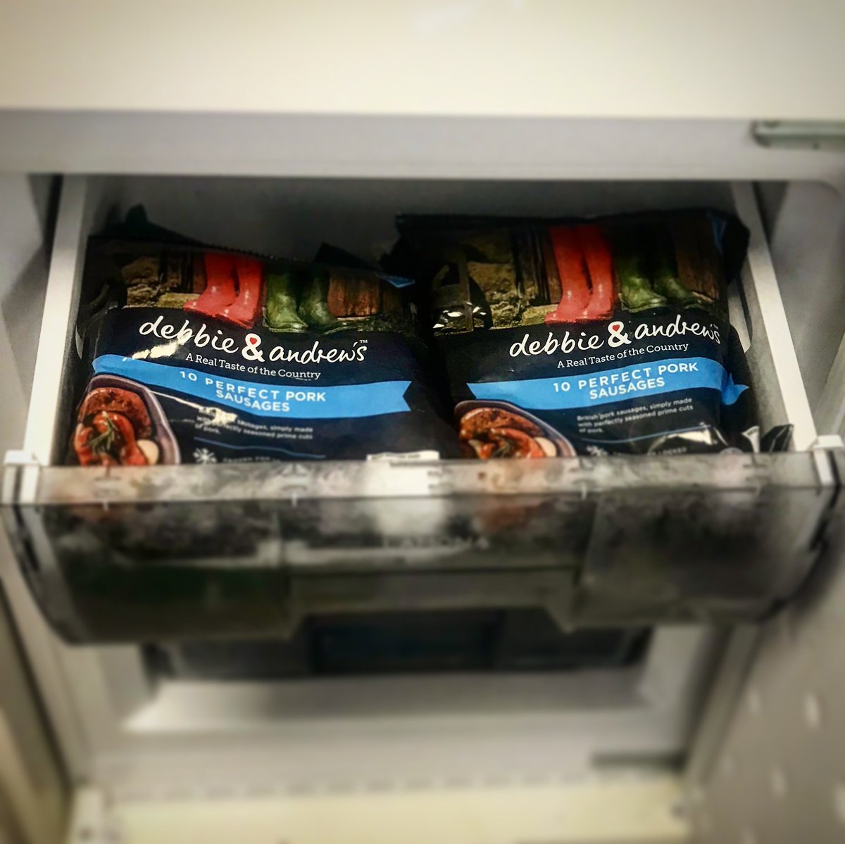 Buying frozen means that not only can you keep the same high quality for longer, you also reduce your food waste by only using what you need #reducewaste