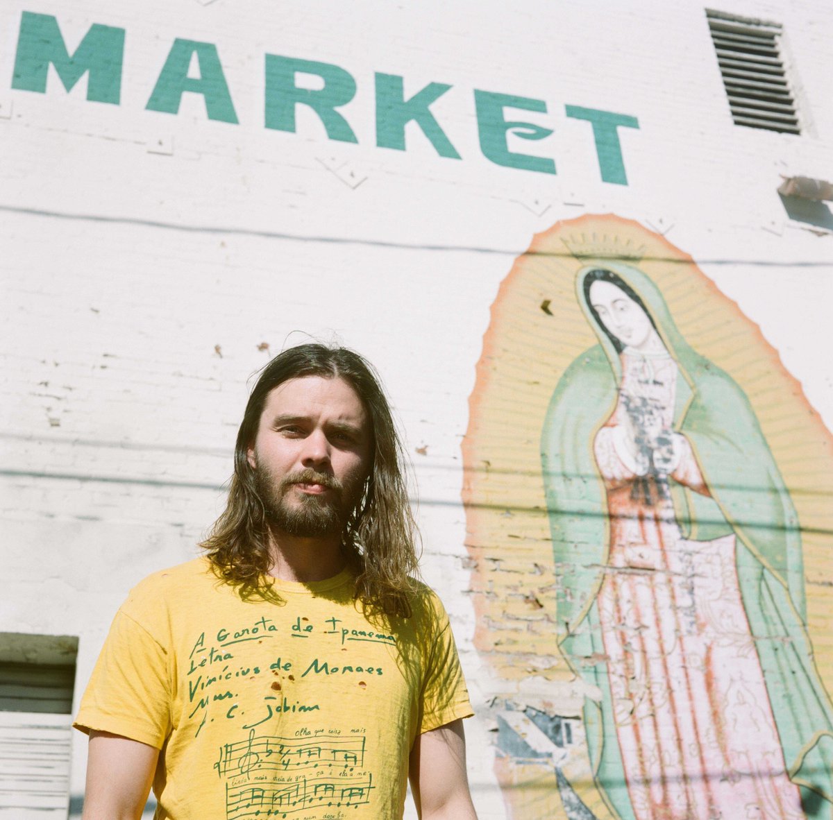 Under_Radar_Mag's tweet photo. Los Angeles-based folk troubadour Will Fox has shared his cosmic video for new song "Waiting," the first single off of his forthcoming album, "Which Way," which is due out July 12 via Twosyllable (@twosyllable), and we are pleased to premiere it. #WillFox https://t.co/m3QUknC5zR https://t.co/GDxm73ZPxS