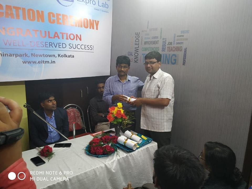 EITMkolkata's tweet photo. Our heartiest Congratulations to Suvayan Sardar, Dipti Paul, wajeb Sardar, R. A Qawsar, shamin uddin Ahamed for successfully completing the courses web design and Android app development. Most of them are already got placement in various IT company.
#Convocation https://t.co/kNV62g5mPG