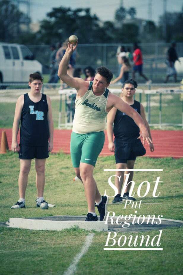 Had to get a picture but can’t forget <a href="/1_big_cam_1/">Cameron Jones</a>! First year thrower making his way to Regions!