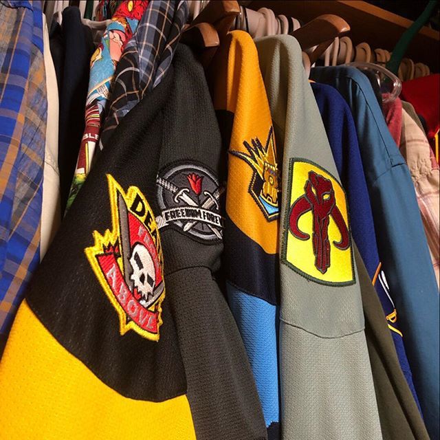 geekouttherapy's tweet photo. Walked by my closet this morning and was curious if my @geekyjerseys knew that it was #conseason -
-
-
-
#comics #comicbooks #comichunters #comic #comiccollection #comiccollector #comicart #comicbook #igcomics #mycomics #comicstuff #comicnerd #comicbookn… https://t.co/cblXABcPr7 https://t.co/kaOzin3gVg