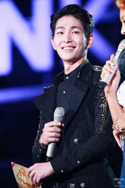 Looking handsome even though he's just standing still 