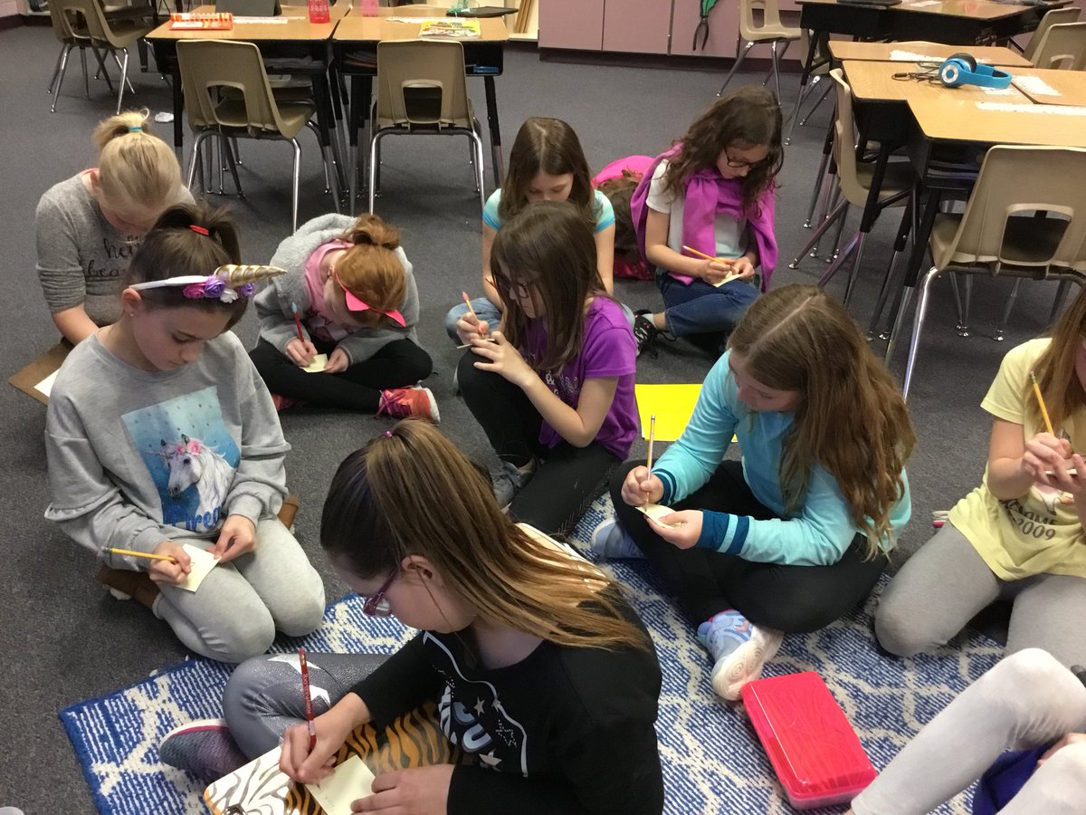MrsRedeniusOES's tweet photo. We are practicing making inferences during BLT! It’s important to use evidence when making an inference! @Room11thirdies @SanderRoom18 @MrsPattersonOES @McMillen_pod4 https://t.co/K50jk8PuFc