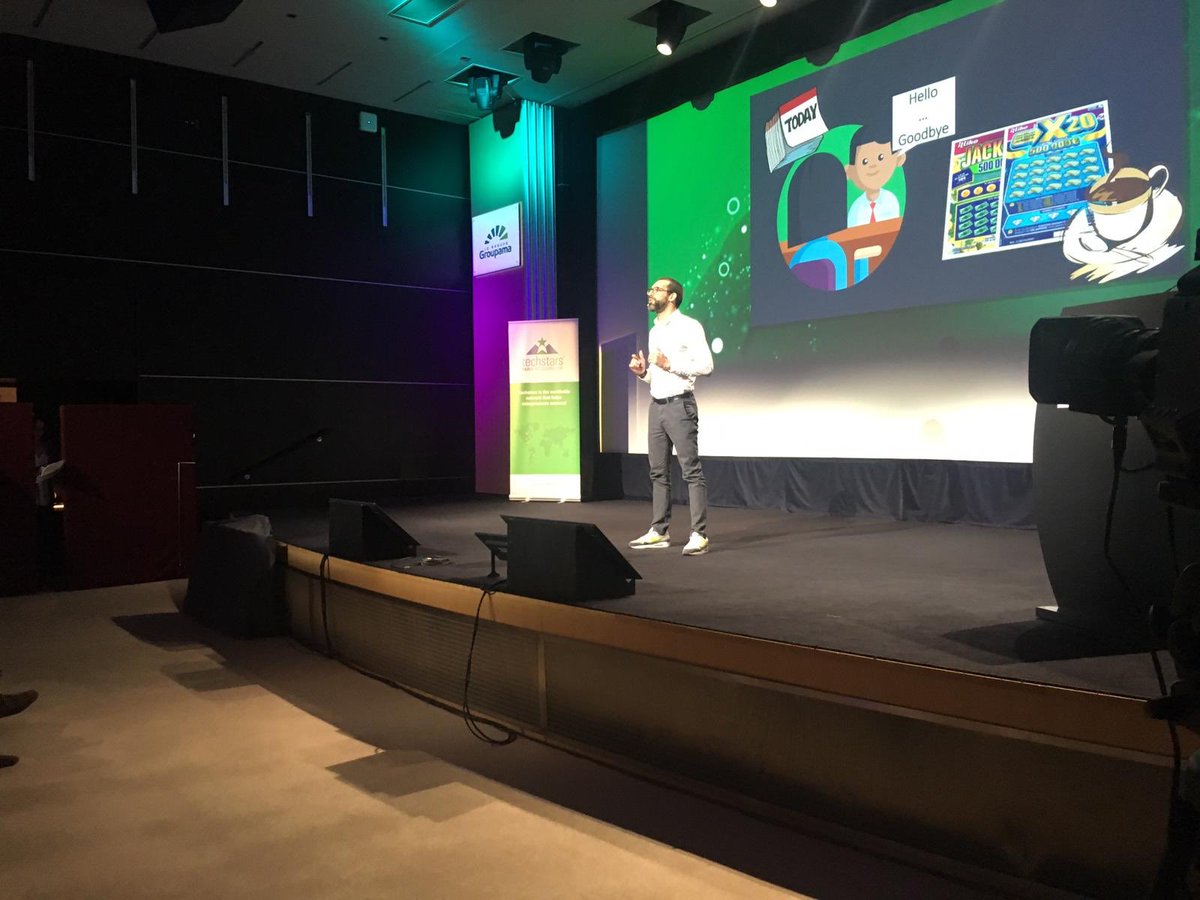 TechstarsParis's tweet photo. Vous cherchez Raphaël Botbol de @FDJ ? Il est sur scène pour lancer les pitches des 2 équipes du groupe : on commence par Luck N Pay puis ensuite L’After Game. ☘️ #techstarsintra @TechstarsParis https://t.co/h4qjIIblHm