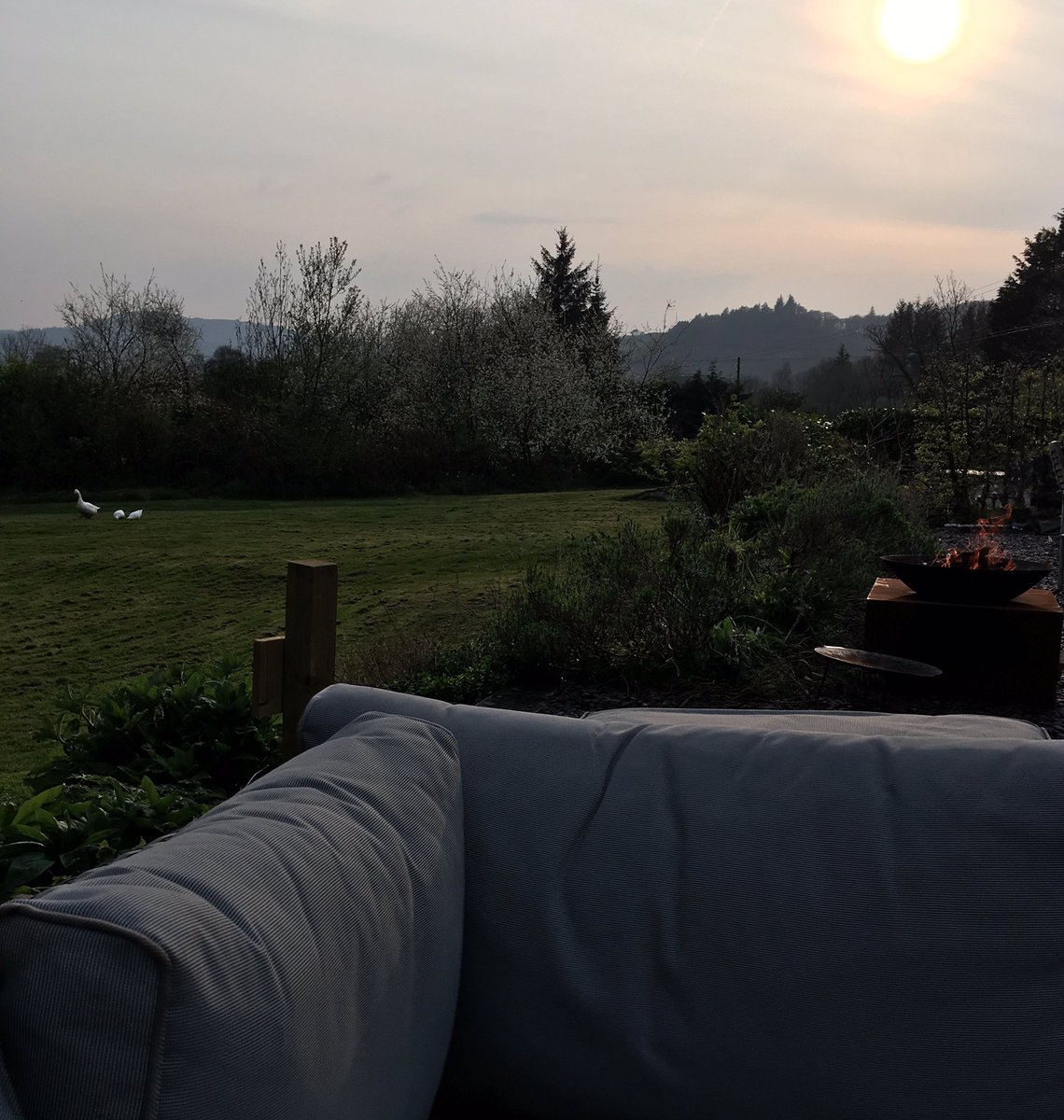 Even the ducks and geese are drawn to a Kirami wood fired hot tub. Find out more at woodfirewater.co.uk