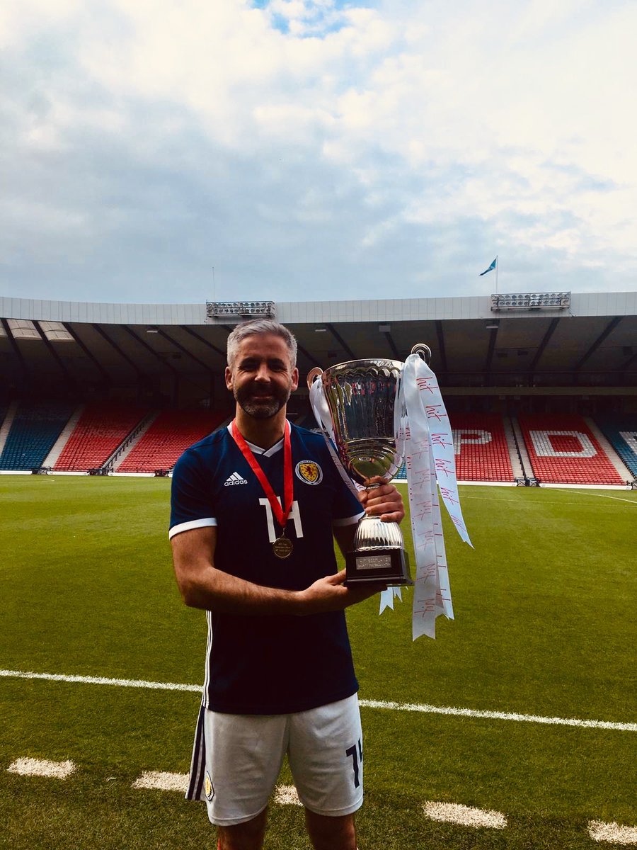 Keith Lasley tweet media