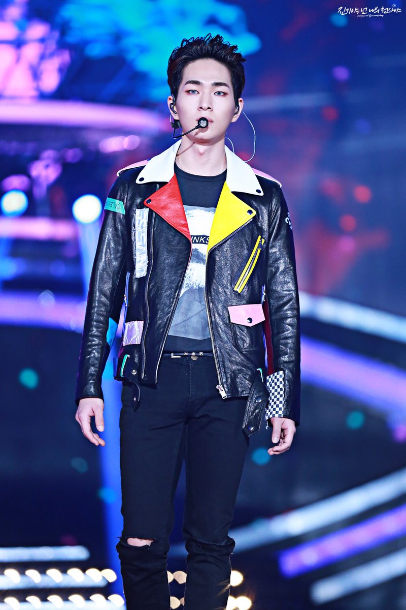 dangerously HANDSOME. ONLY LEE JINKI 