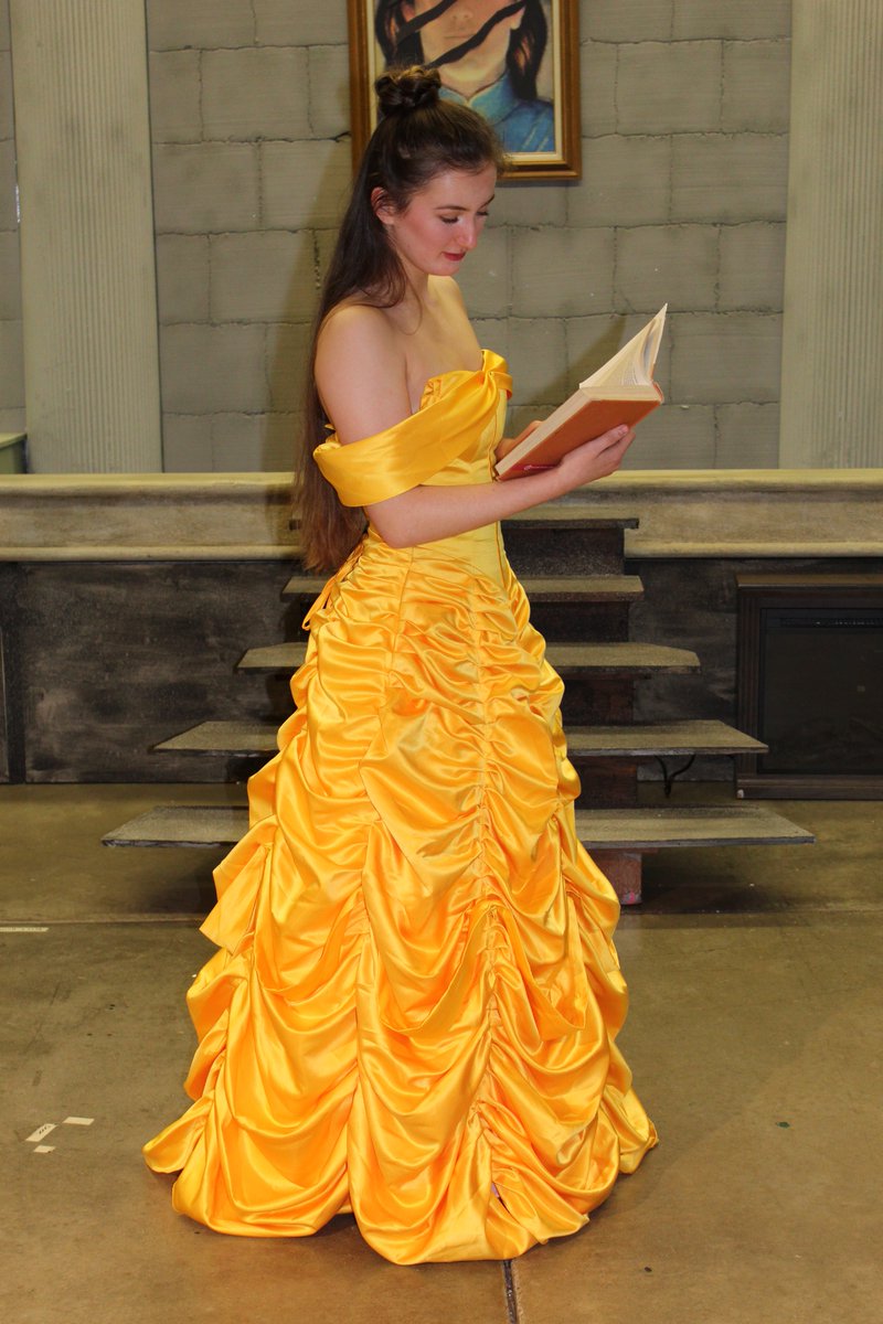 Roybq's tweet photo. In one week, Marysville-Pilchuck High School will be bringing "Disney's Beauty and the Beast" back to the MP stage! @mtishows #BeautyandtheBeast25 #TaleasOldasTime @MPHS_MSD25 https://t.co/1QbtWRlfhF