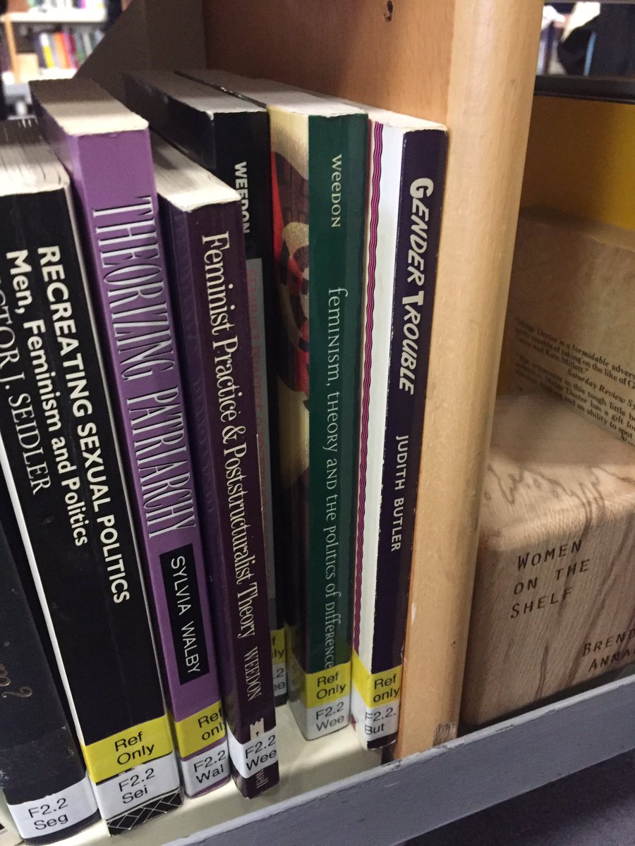HazelMarzetti's tweet image. Doing a feminist treasure hunt and found some fabulous books #SpringN2Femm