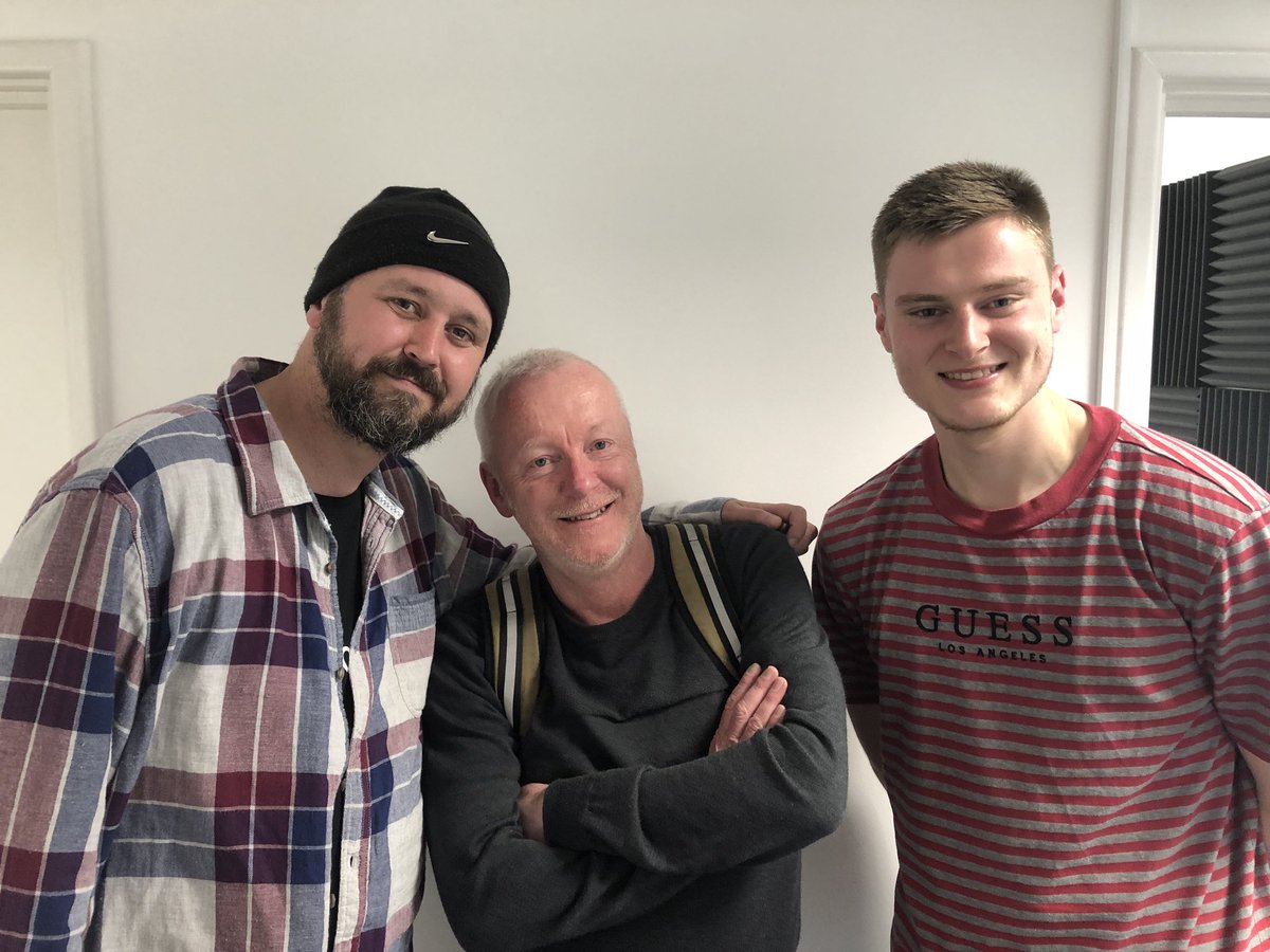 MikeParrish_81's tweet photo. #LocalFootballRadio Easter Special is now available via podcast
We have that man @rossreidmedia of @swsportsnews in the studio sharing his thoughts ahead of the weekend.
Itโs a good one this
#OneShowLeft ๐คฆโโ๏ธ๐
@NonLeagueCrowd
Link โก๏ธ https://t.co/PrERTgUBAP https://t.co/mqCNiQcTz4