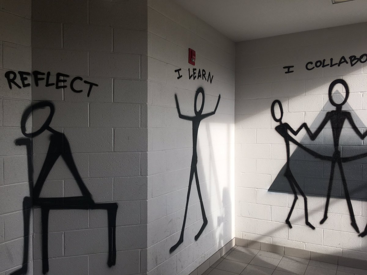 MrsAOlivieri's tweet photo. Artist at work!!! OLV getting to know our Catholic Graduate Expectations!! Grade 8 project 👍 @OLVSchoolNews @CNC90 @LarryScorpio @MrsEimers @TCDSB_area2 @TCDSBdirector @TCDSB @RGalloTCDSB @msvdevine https://t.co/5l4EYK22cg
