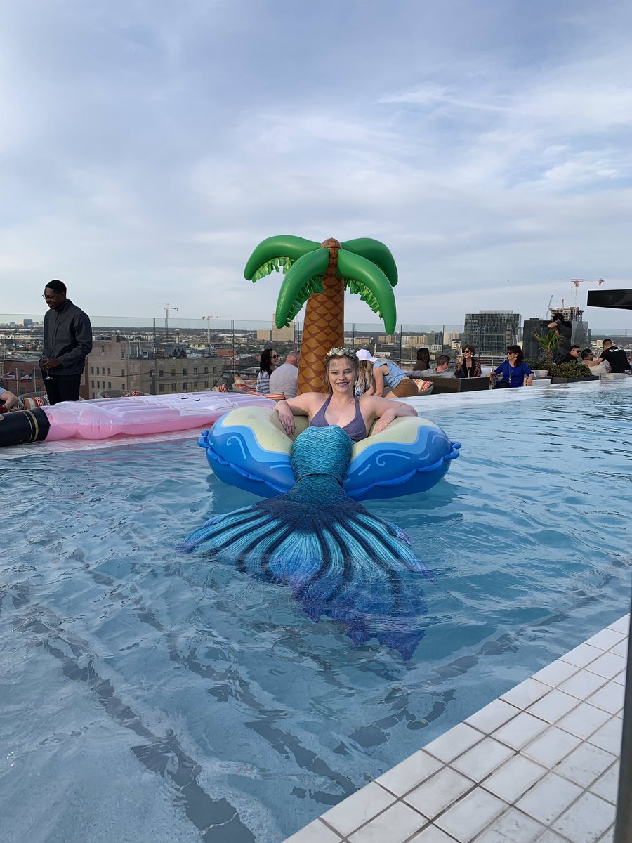MelodytheMerma1's tweet photo. She is an island all by herself  #mermaidofdallas #mermaidofdfw #dallasmermaid #dfwmermaid #planomermaid #mermaidforhire #texasmermaid #professionalmermaid #siren #mermaidentertainer #mermaidentertainment #adventuremermaids #mermaidperformer #melodythemermaid #childrenparty https://t.co/efVETWcM5K