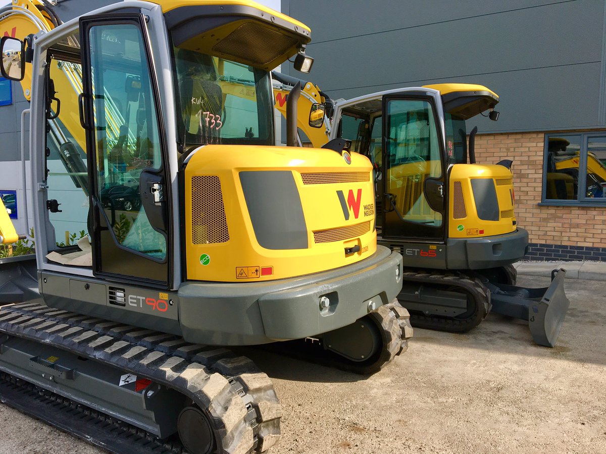 AdyBrodrick's tweet photo. Two more @wackerneuson_uk machines awaiting prep #ET65 #ET90 supplied by @StirlinPlant fantastic response to the new dealership so far the loyalty and support has been immense #allittakes #fromstock https://t.co/Rz1UaAKxUf