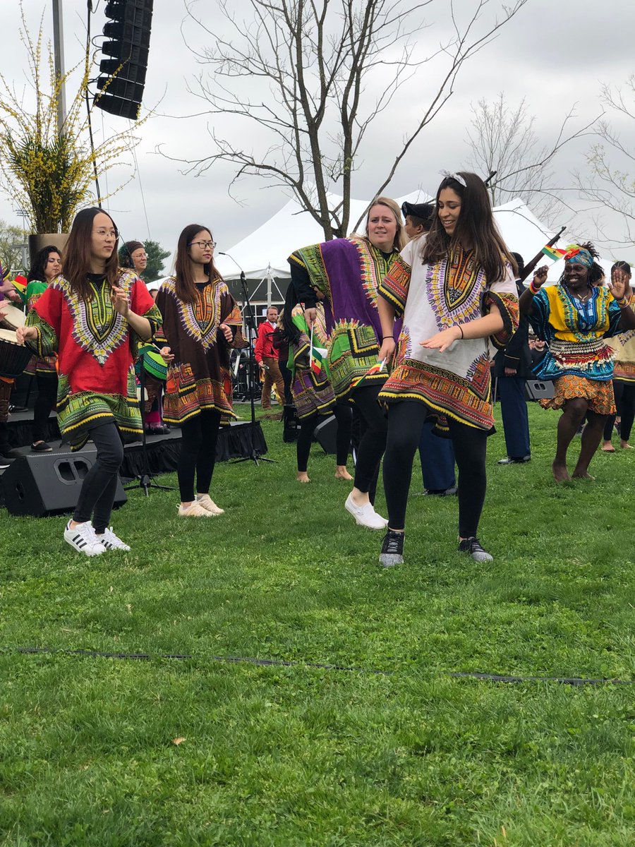 millersvilleu's tweet image. Dr. Daniel Wubah’s inauguration is starting on the quad now! #millersvilleu #wubah15