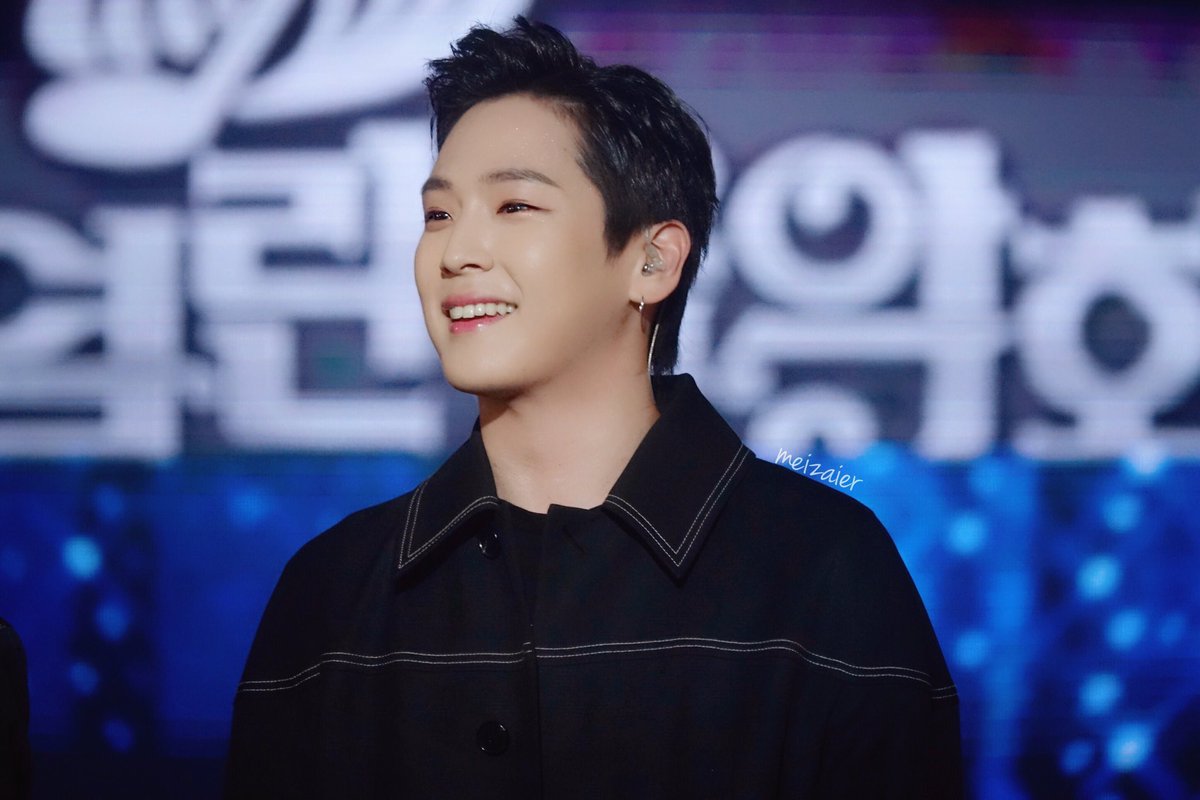 BAPstanfalando's tweet photo. 30 anos, vocês conseguem acreditar? porque eu realmente não consigo. que o himchan tenha um ótimo dia, um feliz aniversário e que todas as coisas se ajeitem na vida dele! morremos de saudade mas que ele tenha seu devido tempo @BAP_Himchan 💗✊ #StrongChanDay #HappyHimchanDay https://t.co/xAU8CXiJNE