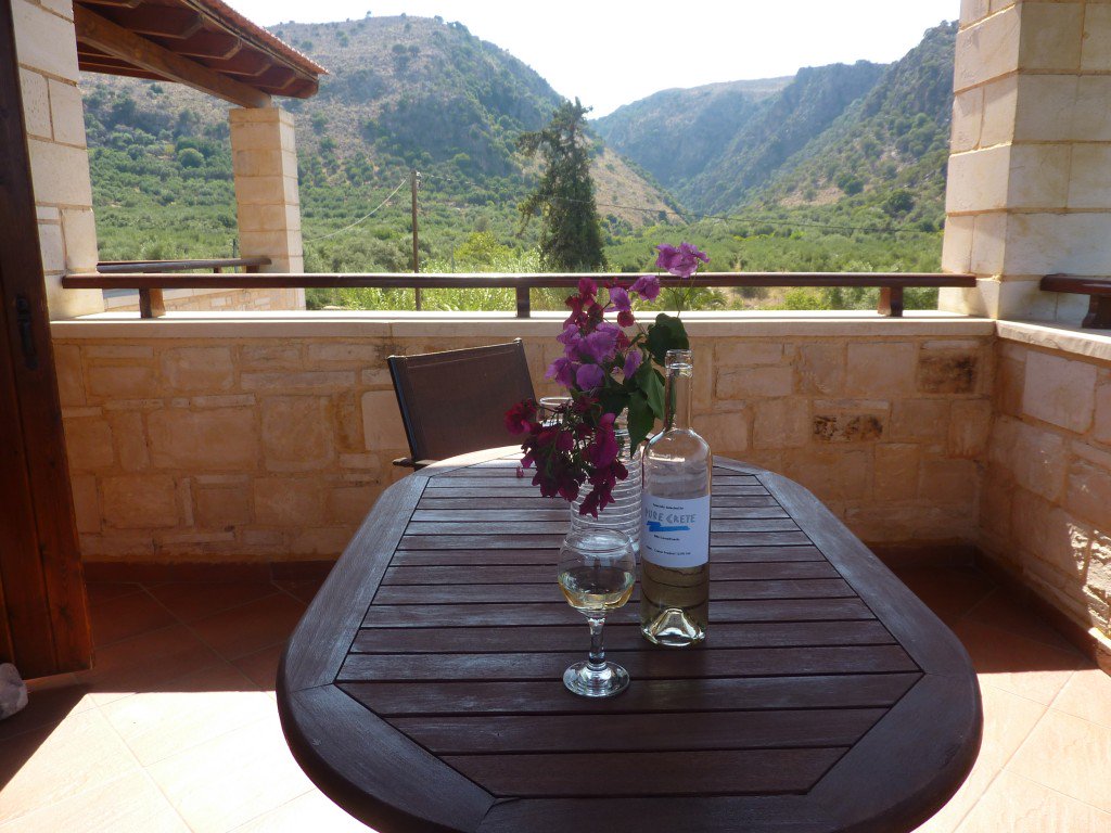 PureCreteAptera's tweet image. Off the beaten track in Crete purecrete.com/features/off-t…  #Crete #ecotourism