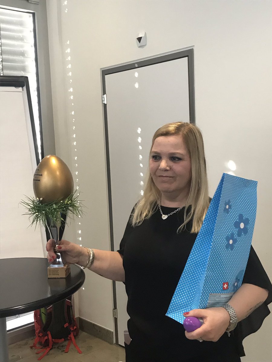 StoobUrs's tweet photo. @AXA_Schweiz Digital Products #Eiertütschevent 2019 - the winner is Stefania 🐰 https://t.co/ll8xoRsc08