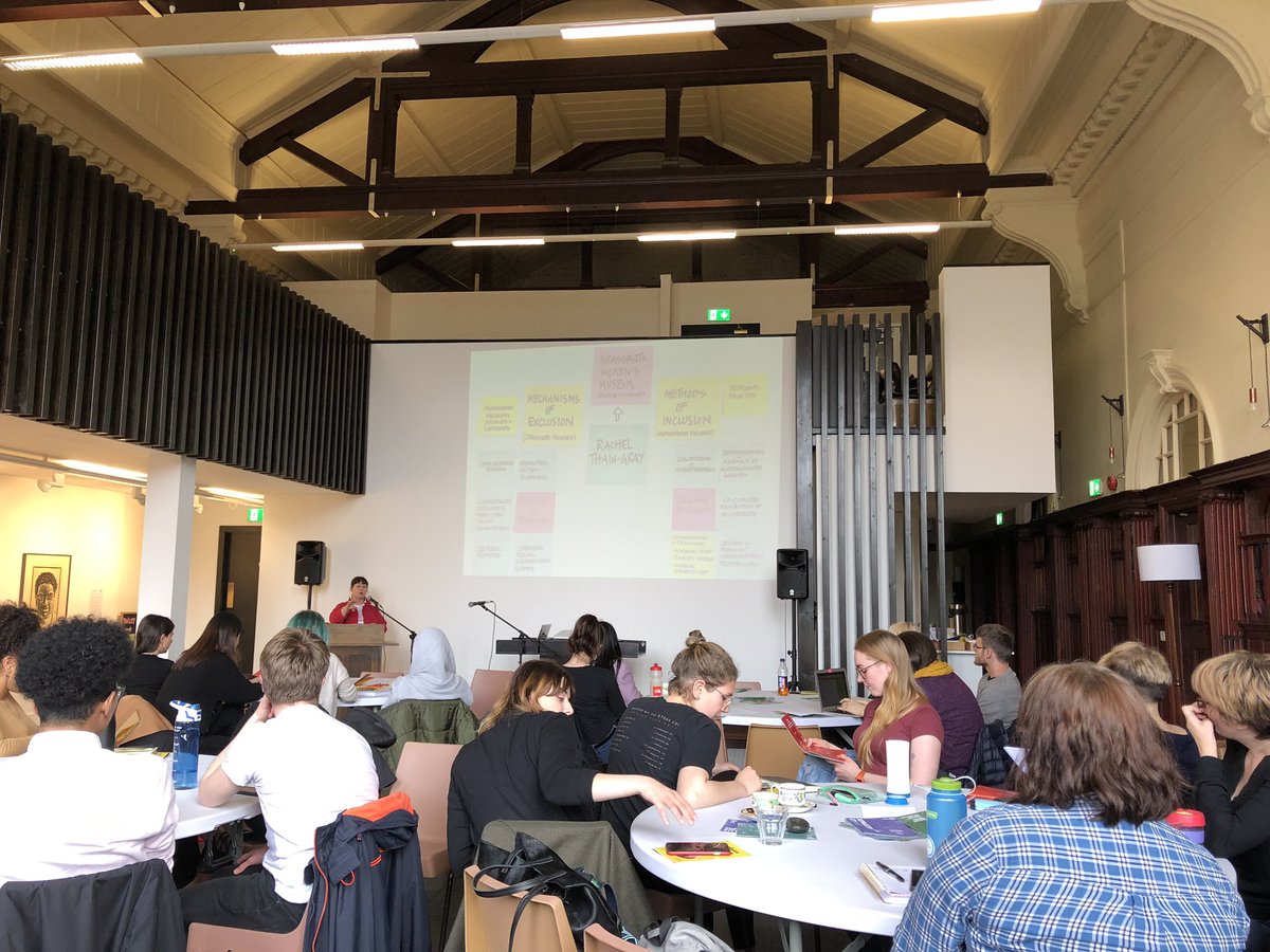UoE_GENDER_ED's tweet image. Now listening to @rachelthaingray of @womenslibrary and @strath_fem on #DecodingInequality in museums and museum practice. It’s 4pm but still buzzing! So many creative feminist methods at #SpringN2Femm And we’re going to play a game soon!