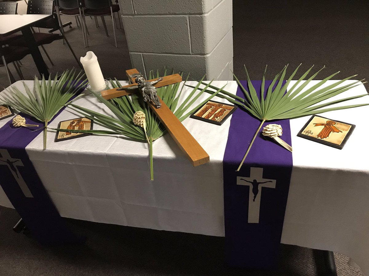 bewellpvnccdsb's tweet image. Getting prepared for Stations of the Cross at the Catholic Education Centre #pvncprays #HolyThursday