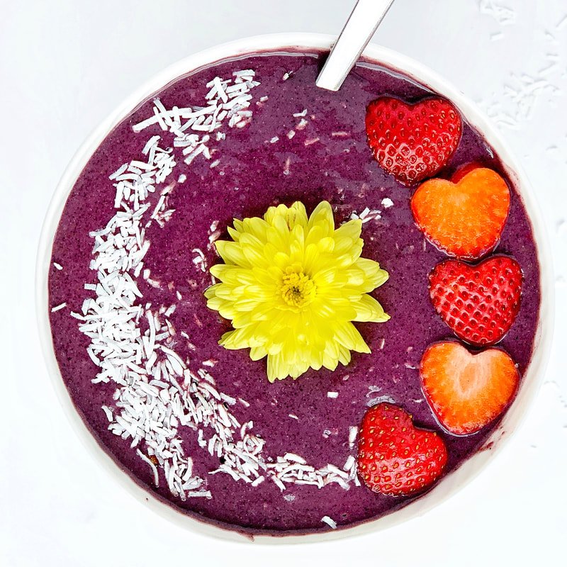 Thank you so much to Little Lunch Love for joining us in the kitchen for our Bowls That Heal class, and for writing such a lovely post about it! Click the link to read about Jenny's experience and get a recipe from the class! littlelunchlove.com/blog/our-date-… #dishcookingtstudio
