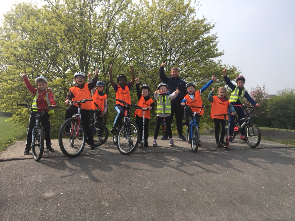 TotalCoaching05's tweet photo. We have been quiet on social media this Easter holidays because we were too busy having an eggcellent time 🐣!!
Keep your eyes peeled for information on our May holiday club 👀.
Have a great bank holiday weekend! Happy Easter 🐣😁 https://t.co/yA5TLsGEUT