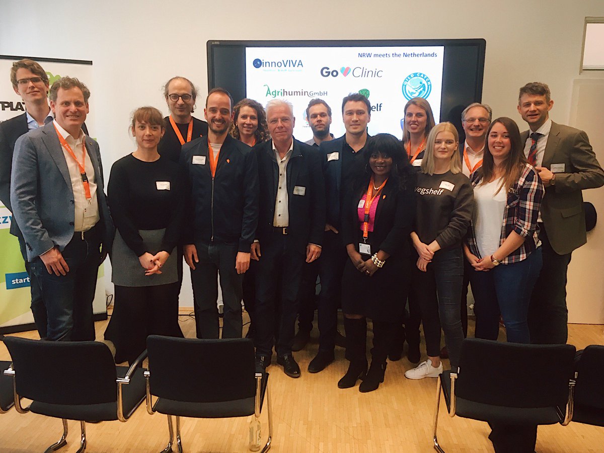 vegshelf's tweet photo. NRW meets the Netherlands! 
During Startup Woche Düsseldorf we had a chance to meet Dutch food &amp; eHealth startups and pitch Vegshelf. Thank you organisers for the opportunity!

#NRWmeetsNL #vegshelf #startupwoche #food #duesseldorf #community #vegan #plantbased #marketplace #B2B https://t.co/UVEOxqF6oY