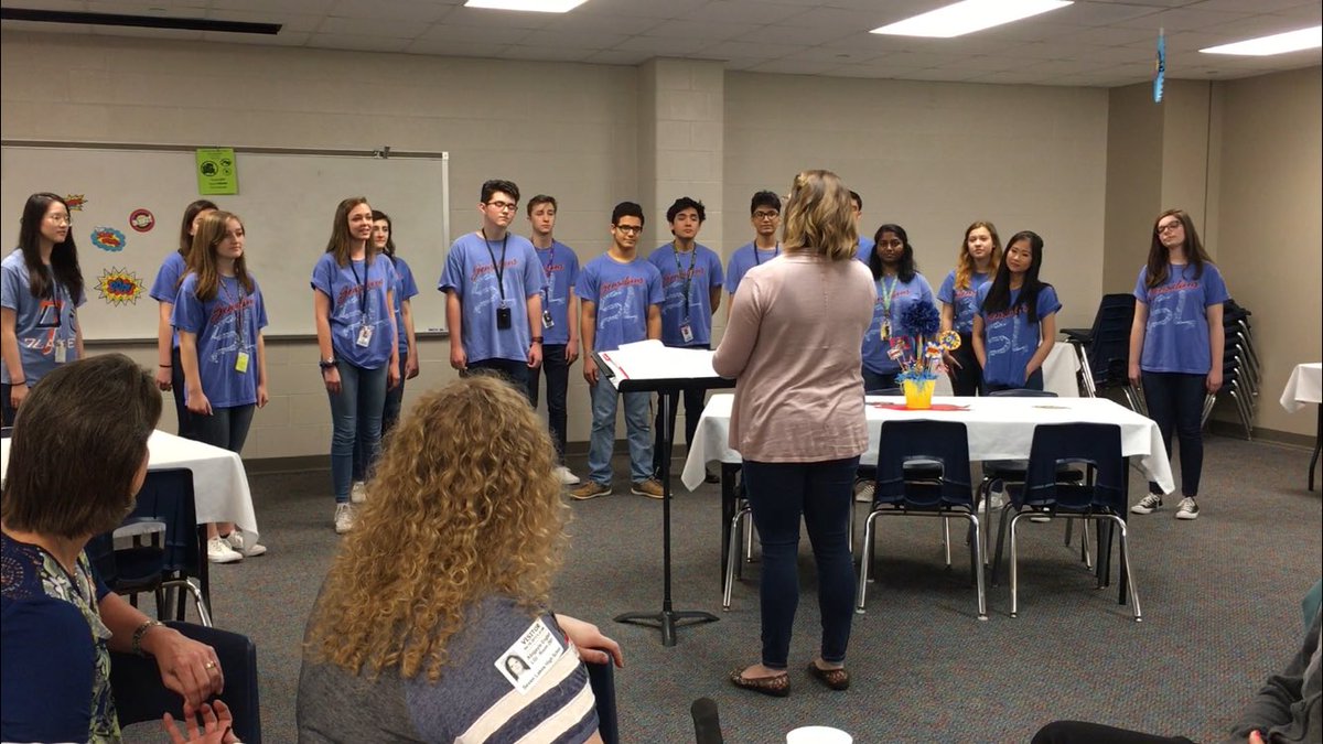 We loved singing for our SLHS VIPS! We love to show support to our campus! Go Spartans!