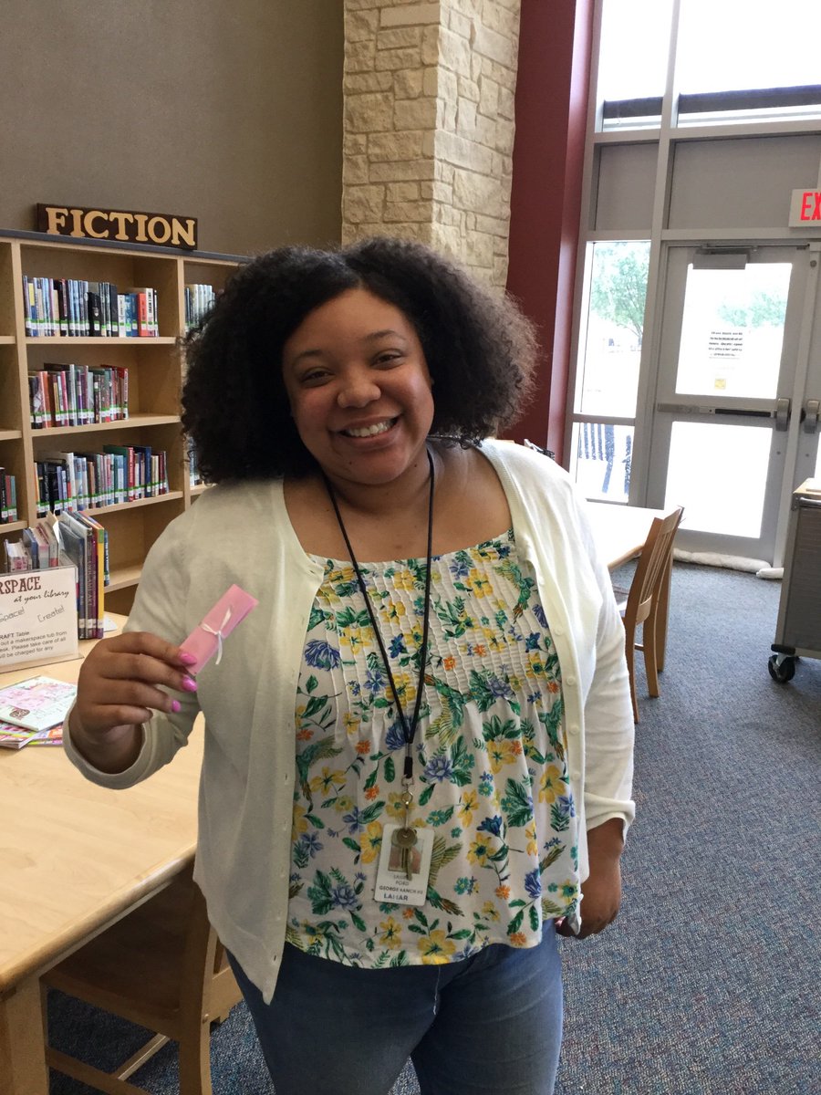 GRHS Library tweet media