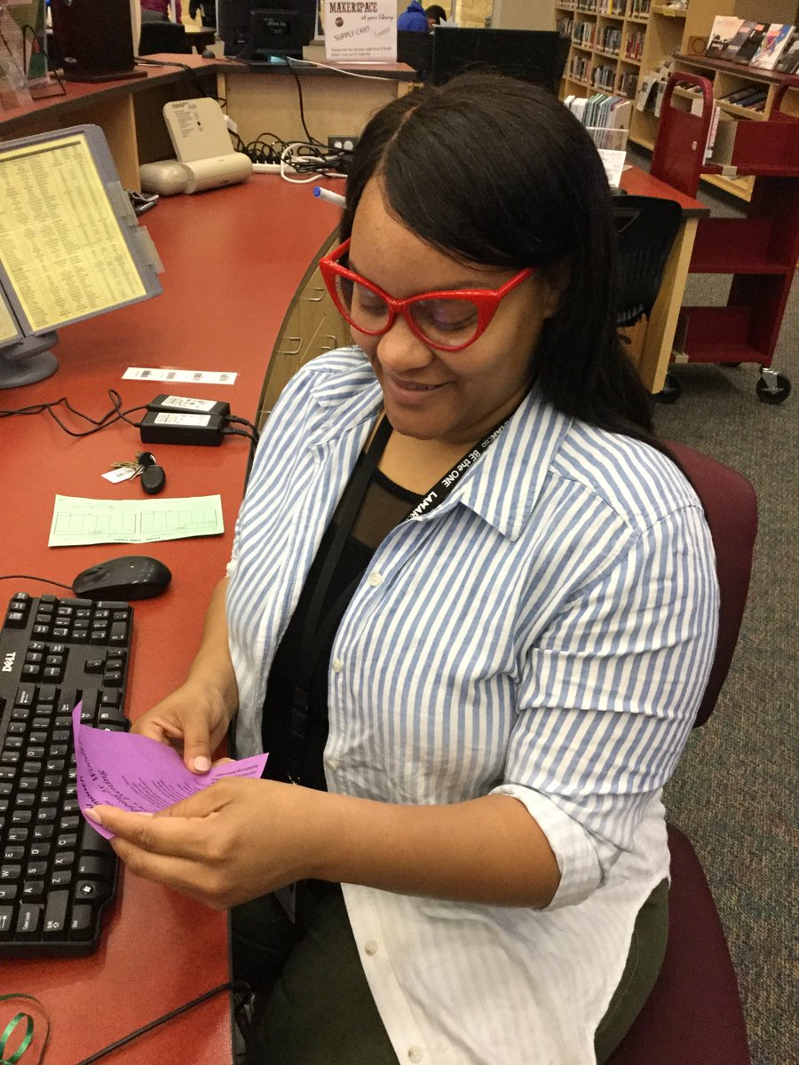 GRHS Library tweet media